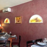 Peinture murale métalisé et création de tableaux pour restaurant rétroclairés par led